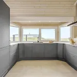 3 Bedroom Ocean Front In イェリング