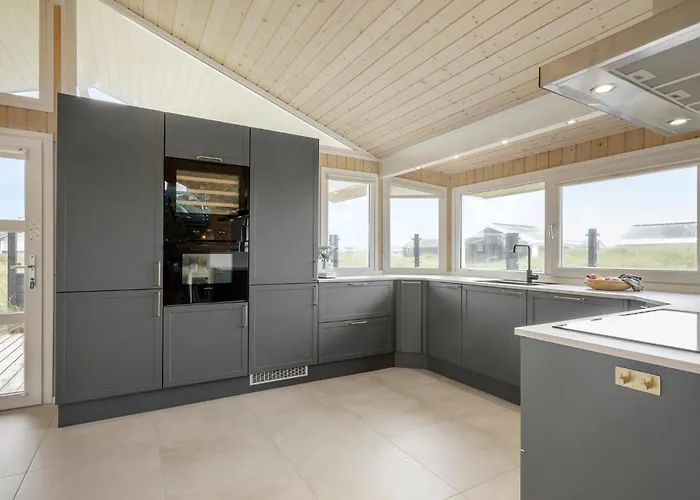 3 Bedroom Ocean Front In * 约灵
