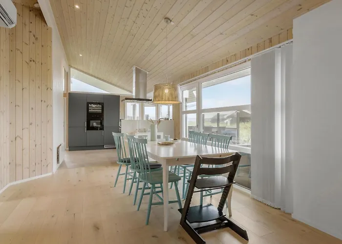 3 Bedroom Ocean Front In 度假居 约灵