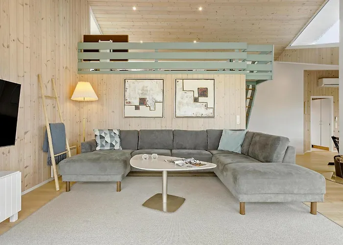 3 Bedroom Ocean Front In 约灵