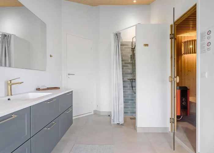3 Bedroom Ocean Front In 度假居 约灵